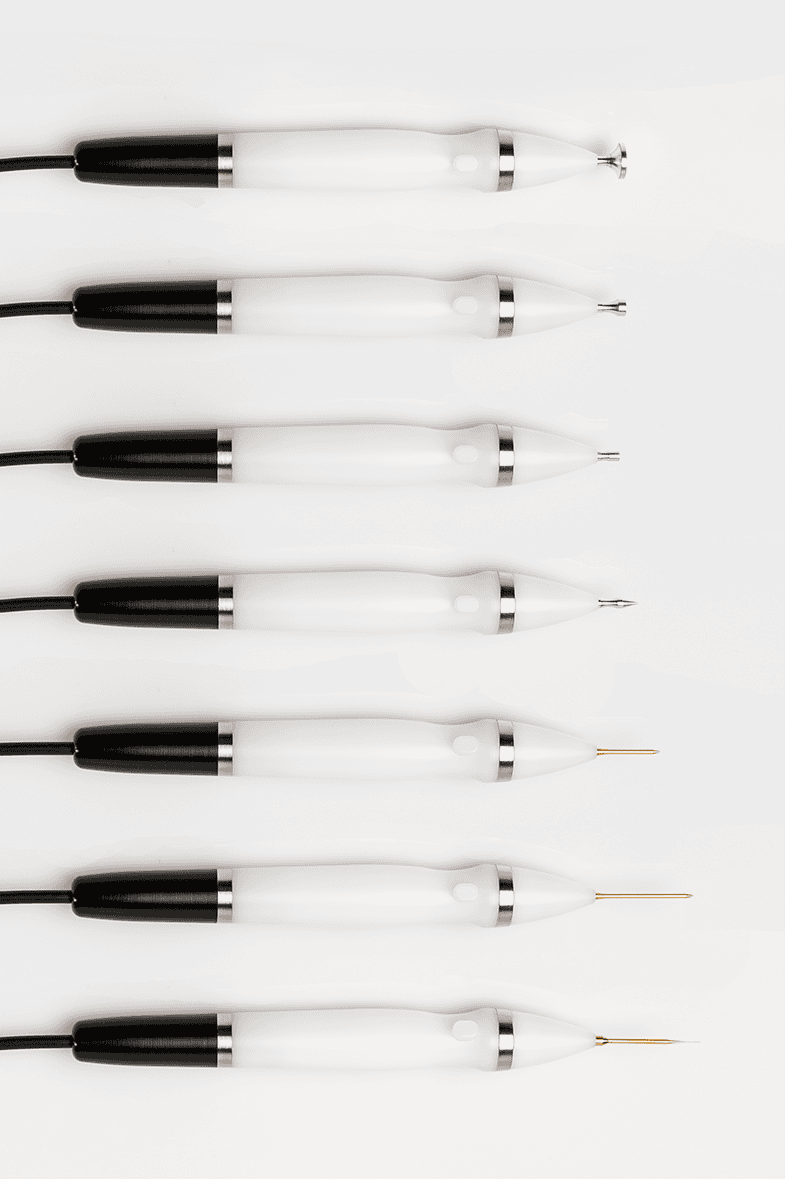 sliver and gold applicators